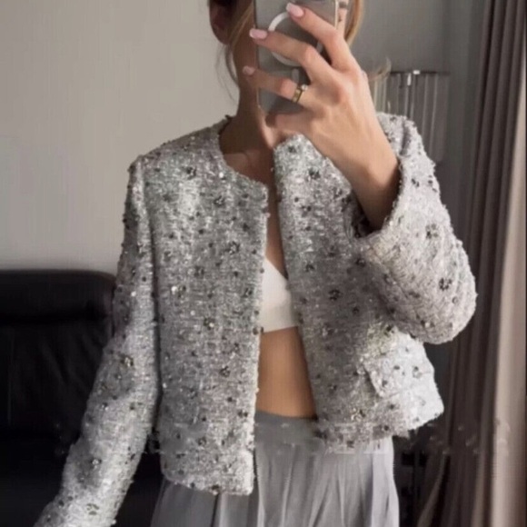 BLOGGERS FAVE NWOT ZARA Gray Structured Blazer - Picture 7 of 16